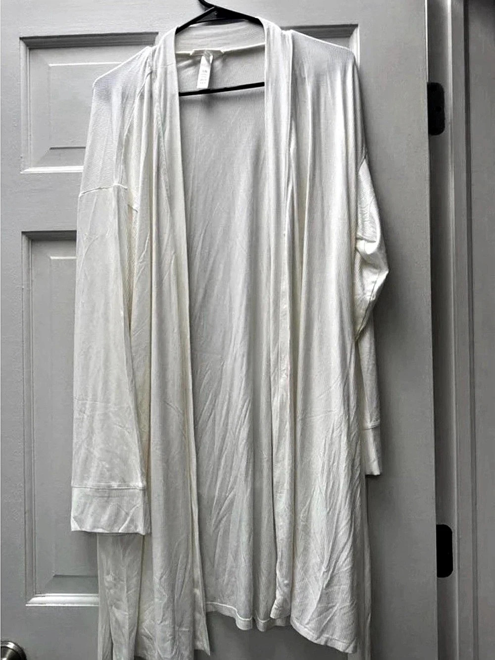 SKIMS Soft Lounge Long Robe White